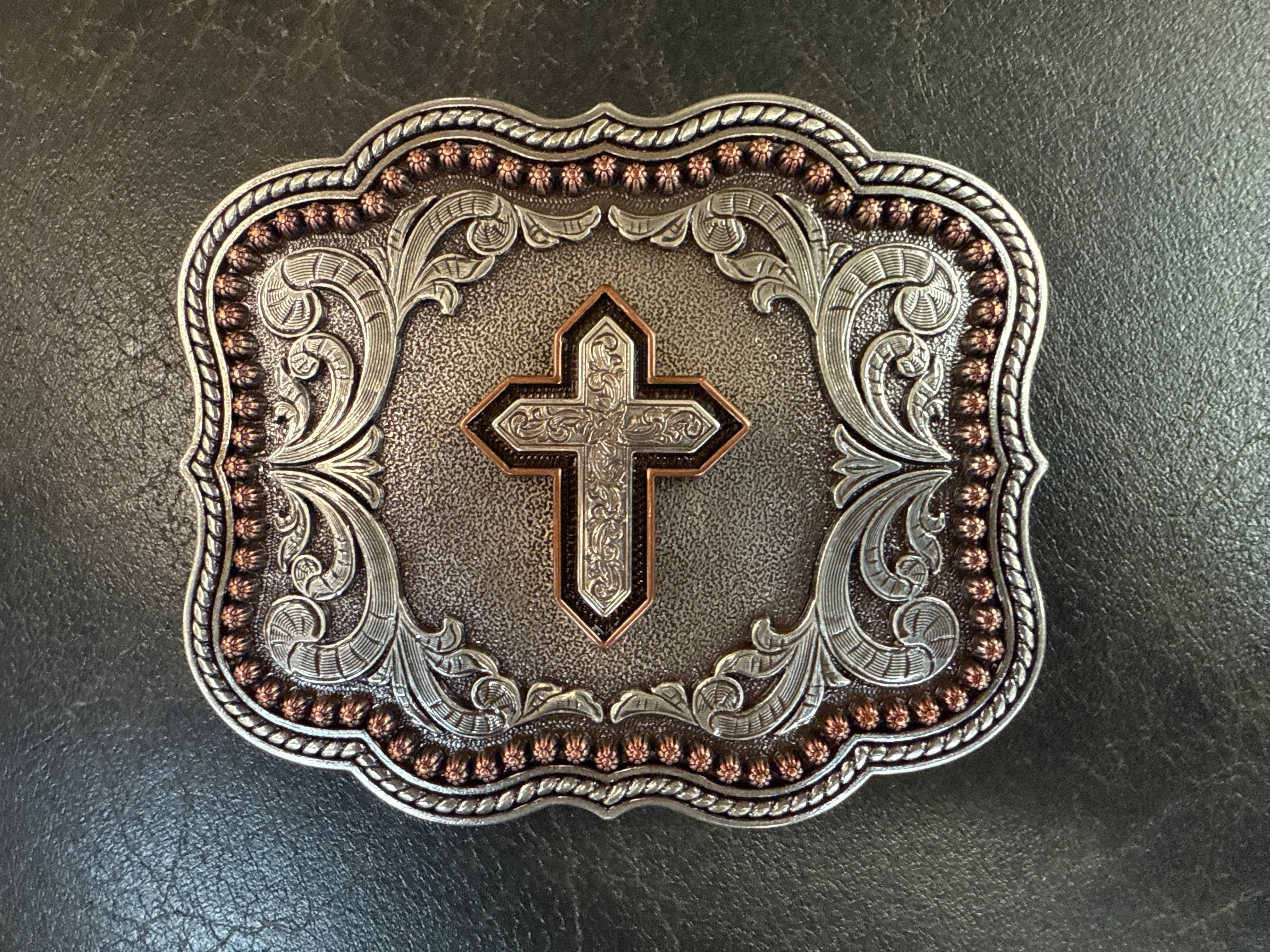 Buckle rect scallop copper cross